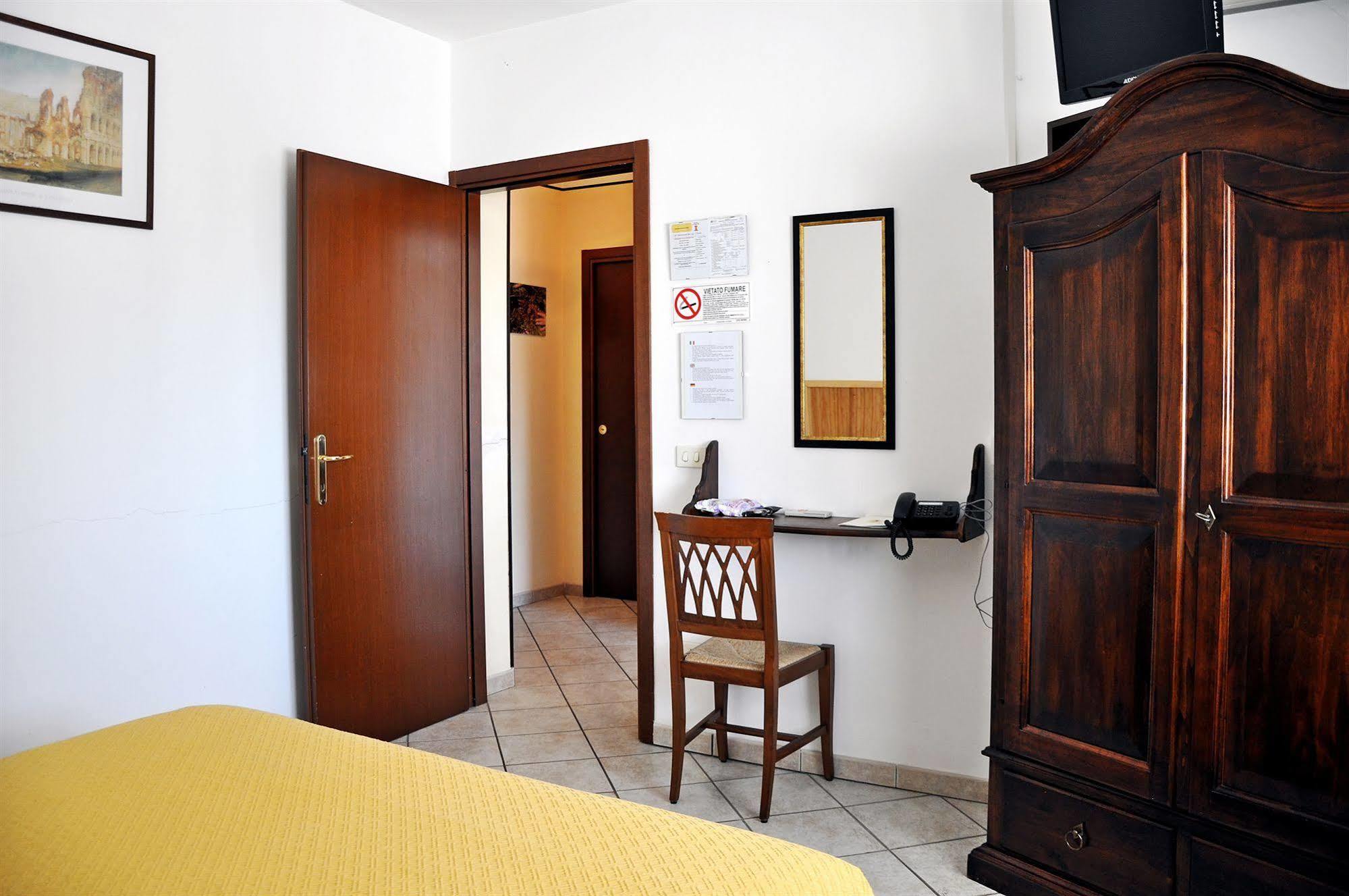 Hotel Ristorante La Torretta Bianzè Εξωτερικό φωτογραφία